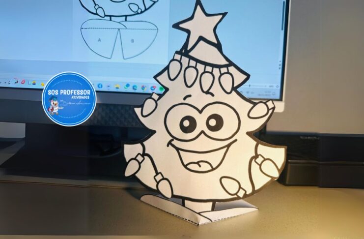 Pinheirinho de Natal para colorir Pinheirinho de Natal para colorir